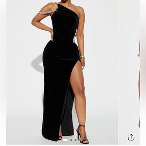 Fashion Nova Black One Shoulder Dress
